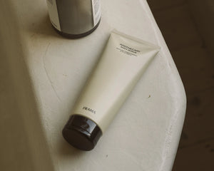 FRAMA Body Scrub Tube | Apothecary | 200 mL